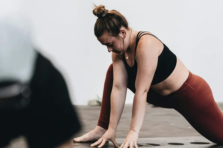Cours de yoga adapté